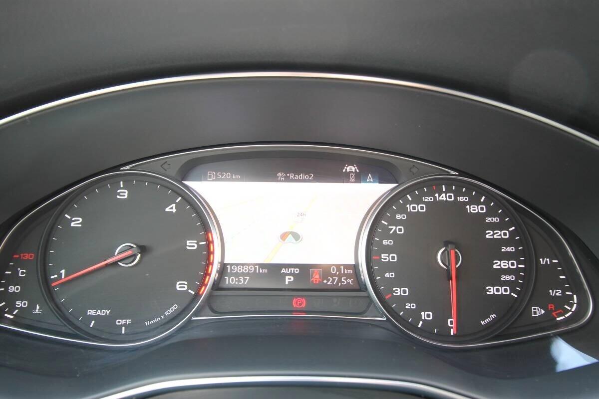 Audi A6 Avant 40 TDI quattro S tronic Business Sport