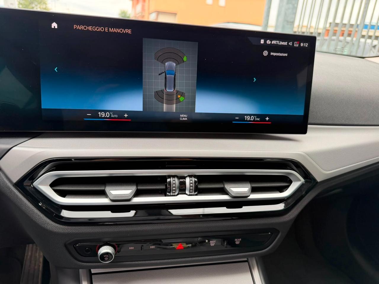 BMW 318 Touring 318i Touring auto / KM CERTIFICATI