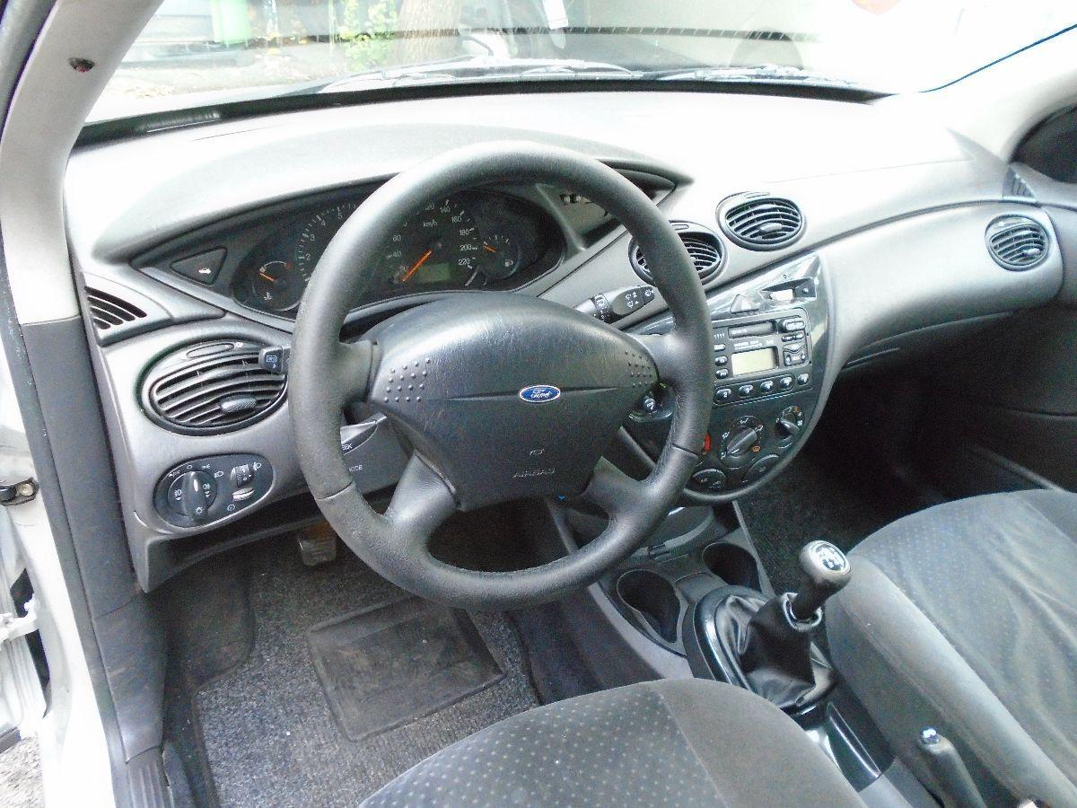FORD Focus '02 5p 1.6i 16v Ghia FL