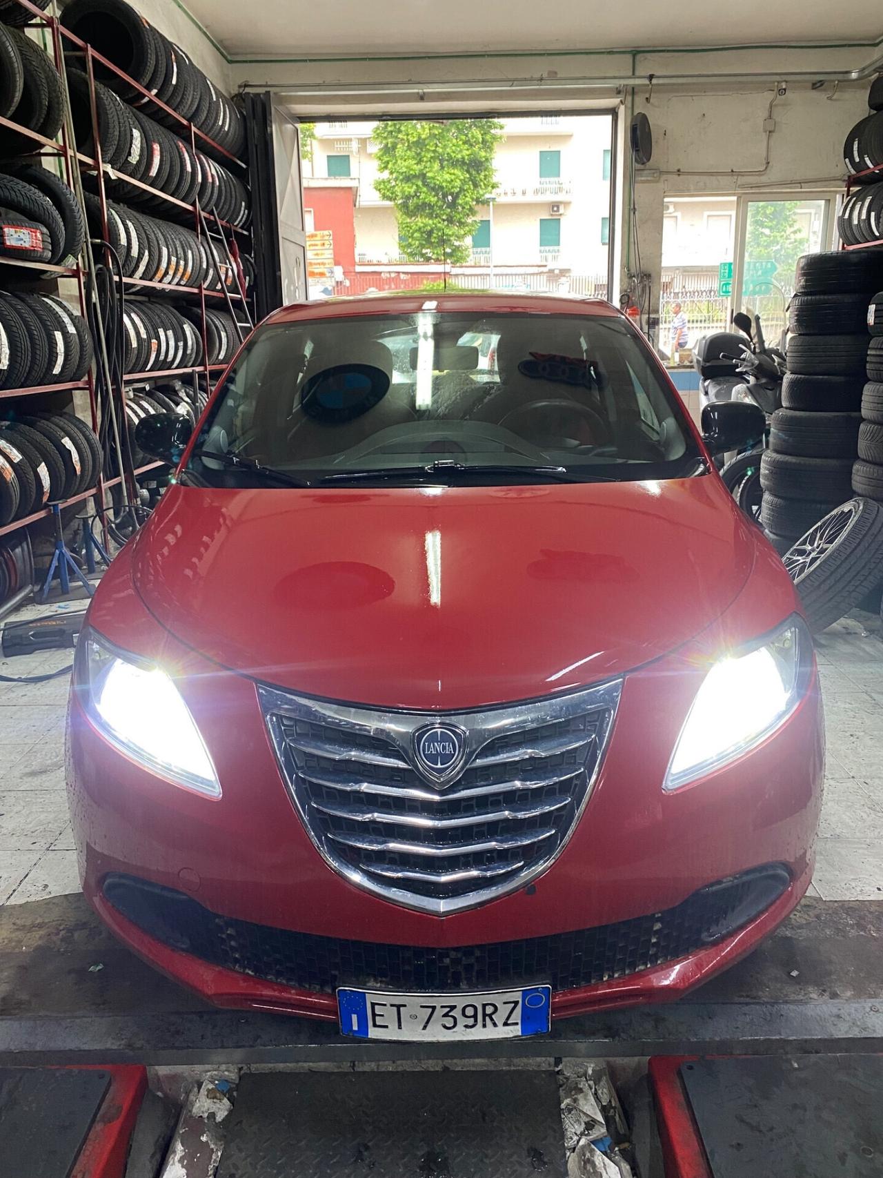 Lancia Ypsilon 1.2 69 CV 5 porte GPL