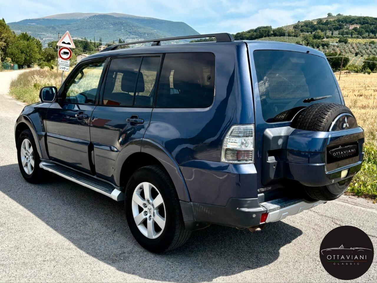 Mitsubishi Pajero passo lungo MANUALE