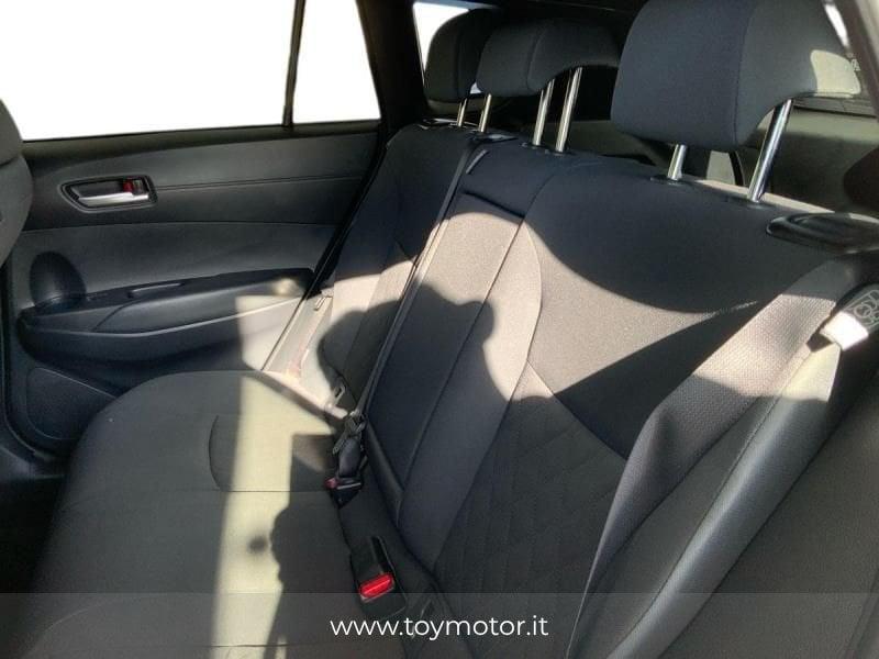 Toyota Corolla Cross 2.0 Hybrid 197 CV E-CVT Trend
