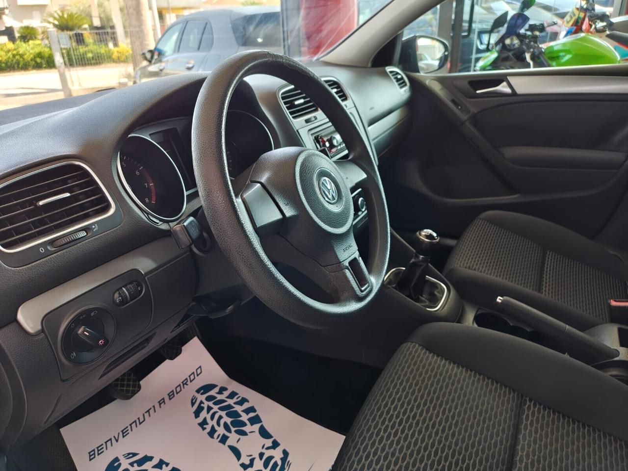 Volkswagen Golf 1.4 5 PORTE METANO