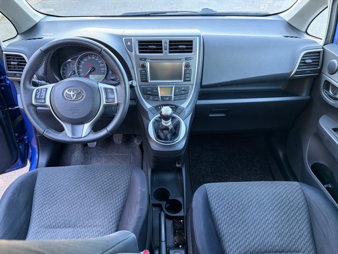 Toyota Verso-S 1.4 Diesel tetto panoramico