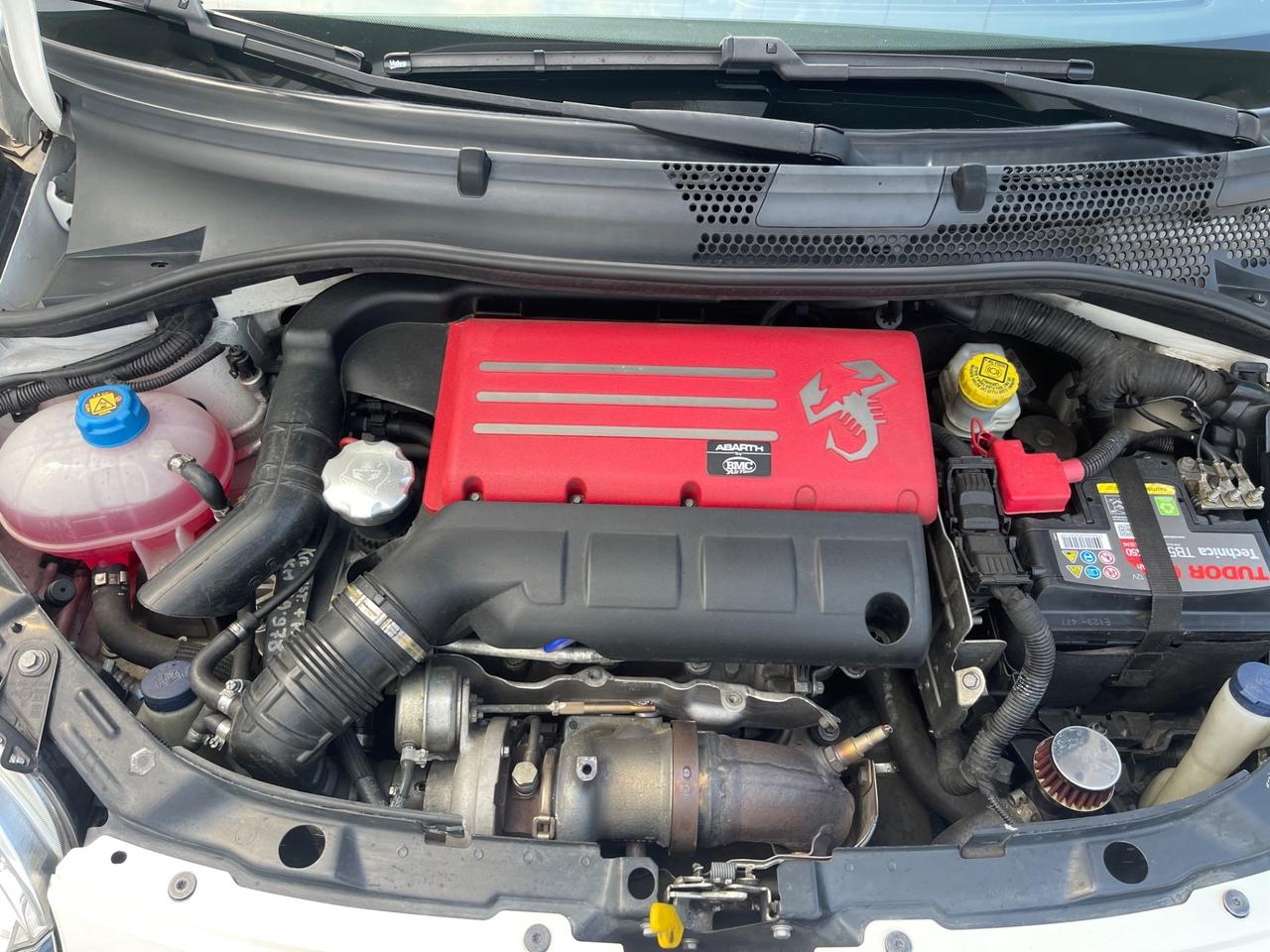 Fiat 500 Abarth 595 competizione
