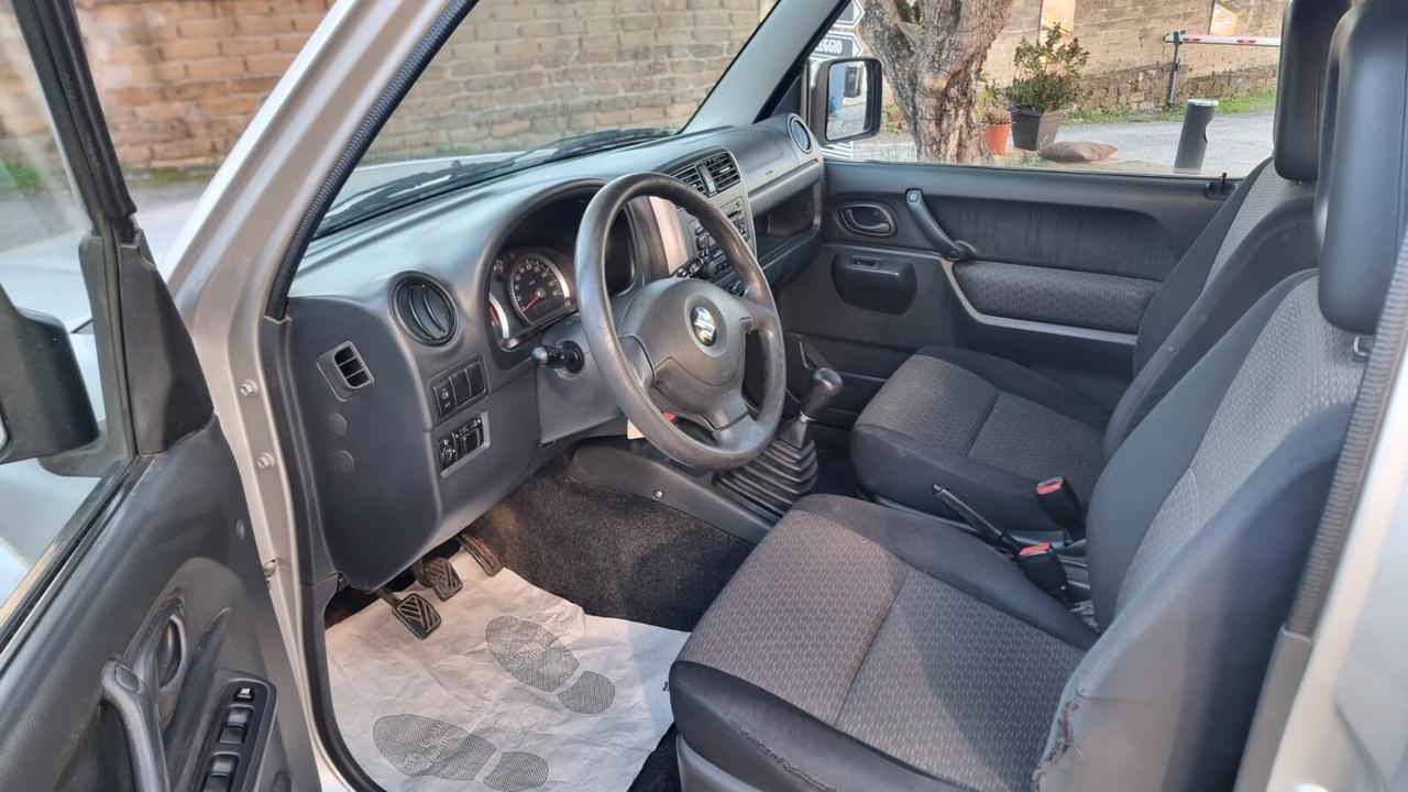 Suzuki Jimny 1.3i 16V cat 4WD JLX