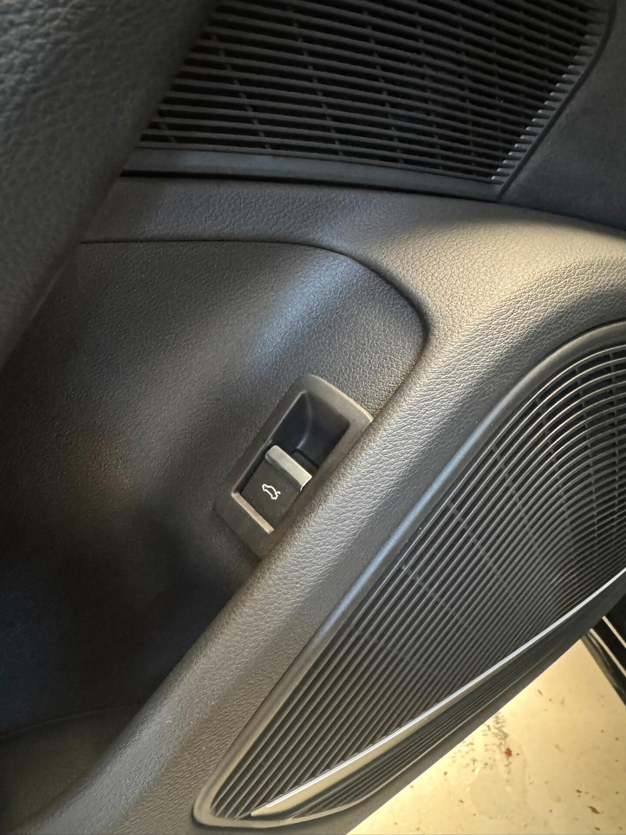 Audi S4 Avant TDI TETTO SEDILI B&O GARANZIA gancio STRAFULL