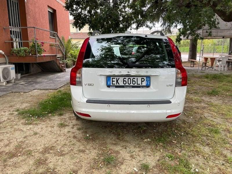 Volvo V50 V50 D2 R-design