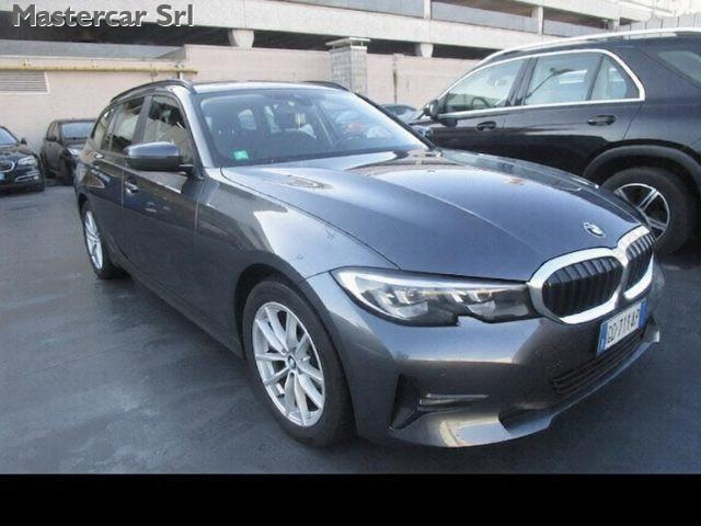 BMW 320 Serie 3 Touring 320d auto Business Adv - GD711AP