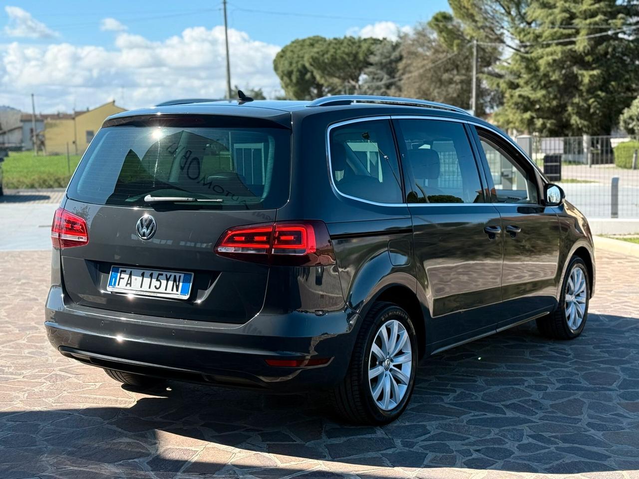 Volkswagen Sharan 2.0 TDI 150 CV DSG - 7 POSTI