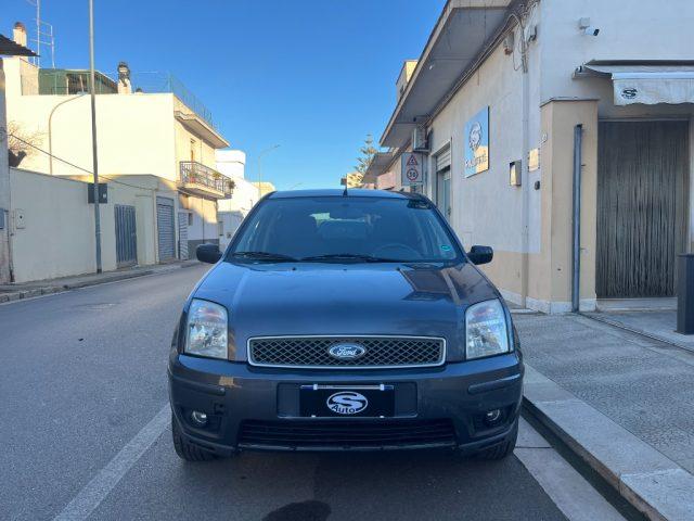 FORD Fusion 1.6 TDCi 90Cv Grey