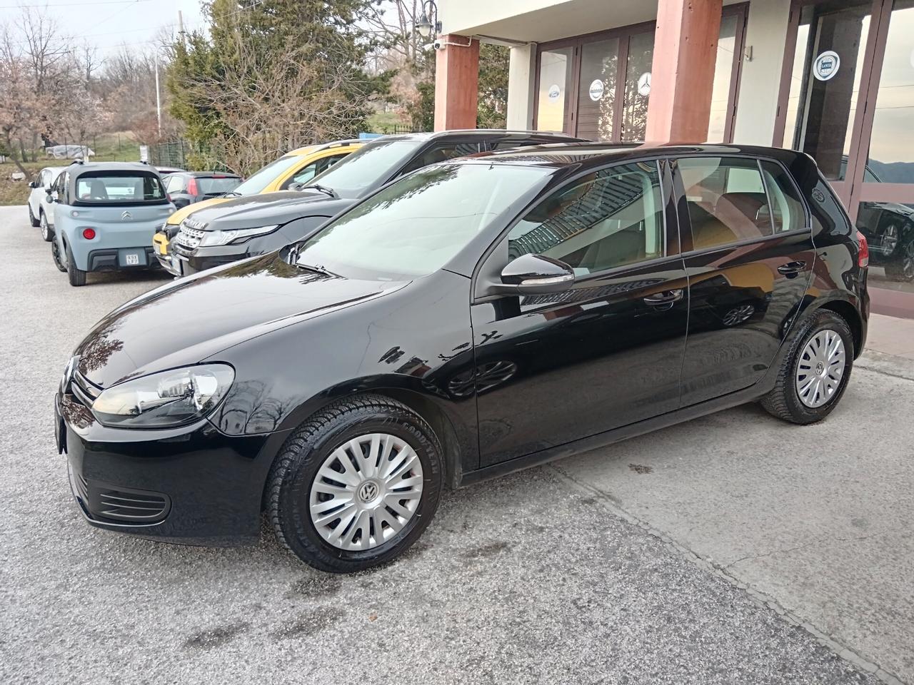 Volkswagen Golf 1.6 TDI 105CV NEOPATENTATI