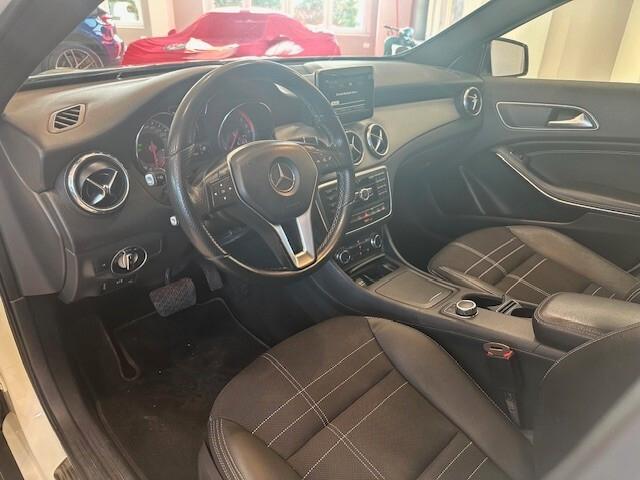 Mercedes-benz GLA 200 CDI Automatic 4Matic Sport