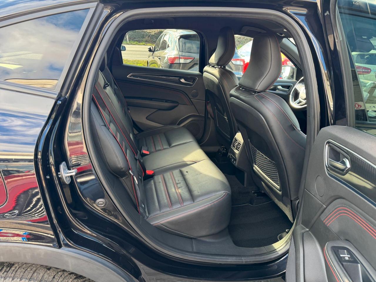 Renault Arkana Hybrid E-Tech 145 CV R.S.Line Fast Track