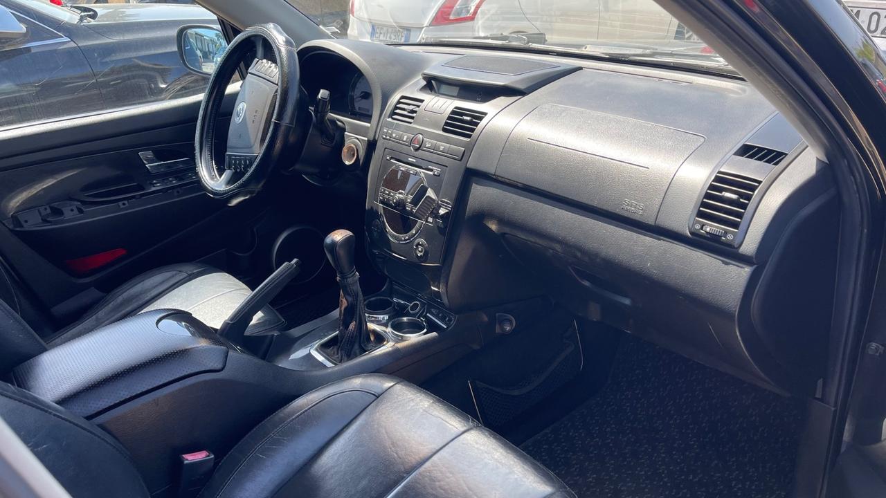 Ssangyong REXTON 2.7 diesel Autocarro