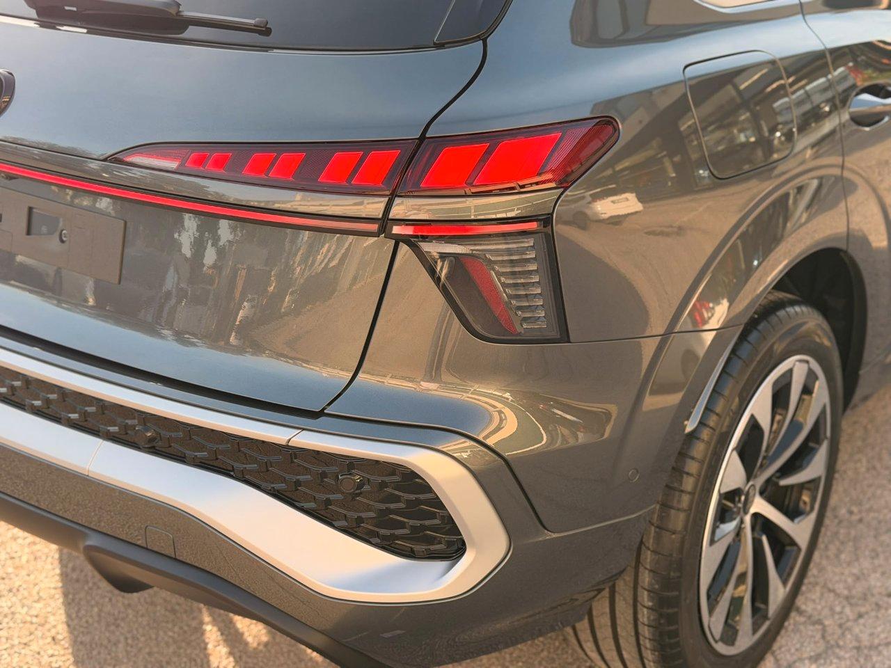 Audi Q3 1.5 tfsi mhev S line 150cv s-tronic