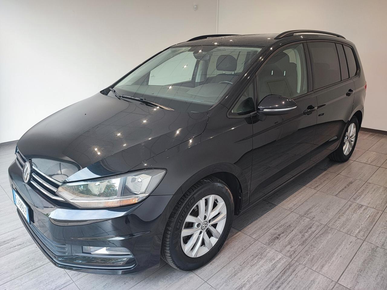 Volkswagen Touran 2.0 TDI SCR DSG 7 POSTI