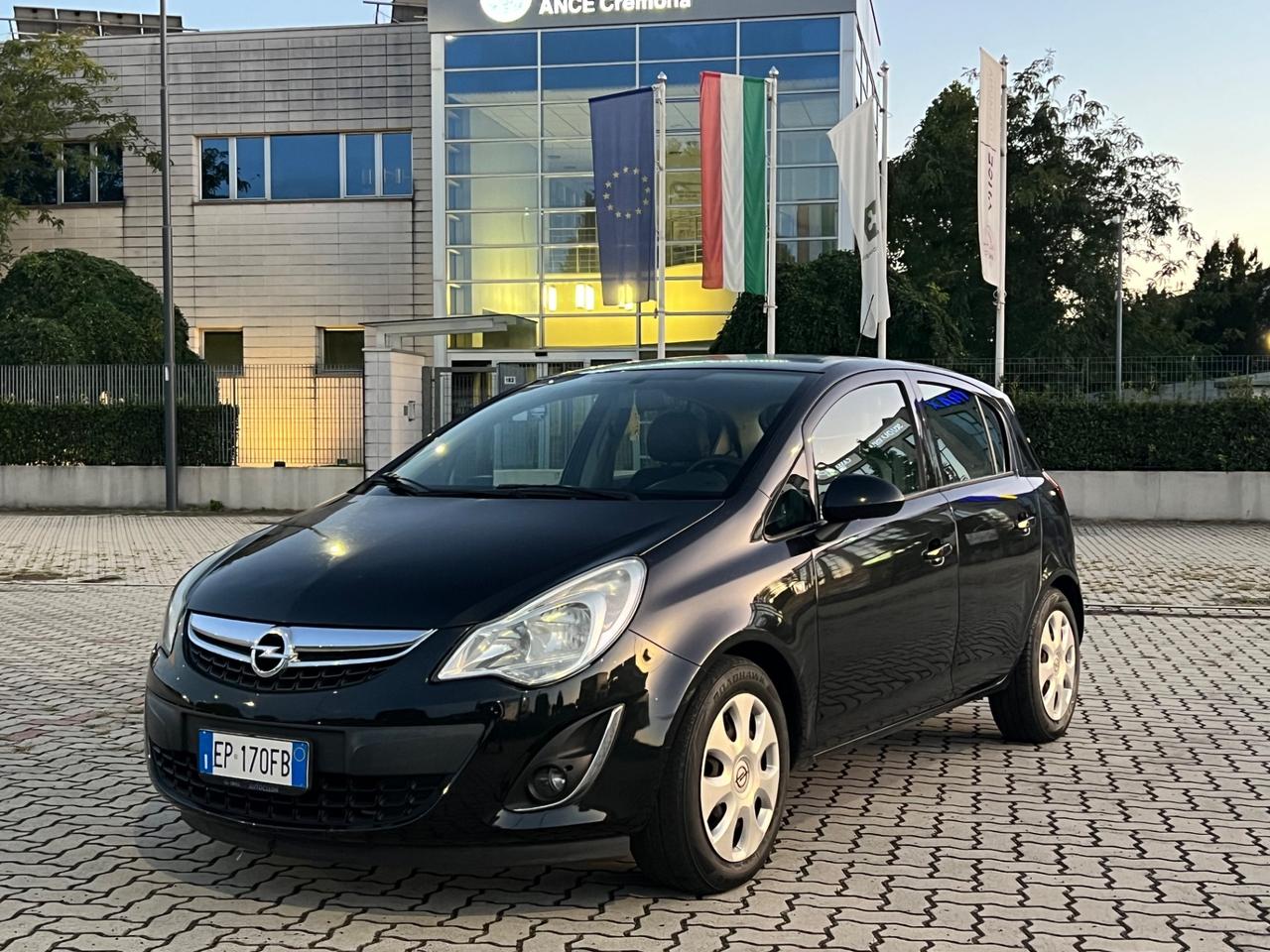 Opel Corsa 1.2 85CV 5 porte GPL-TECH Edition