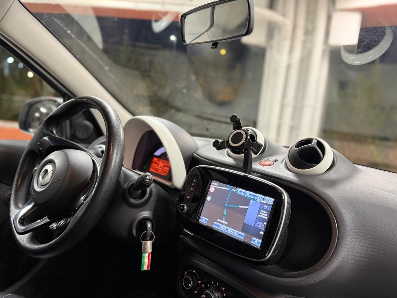 Smart ForFour 70 1.0 Youngster