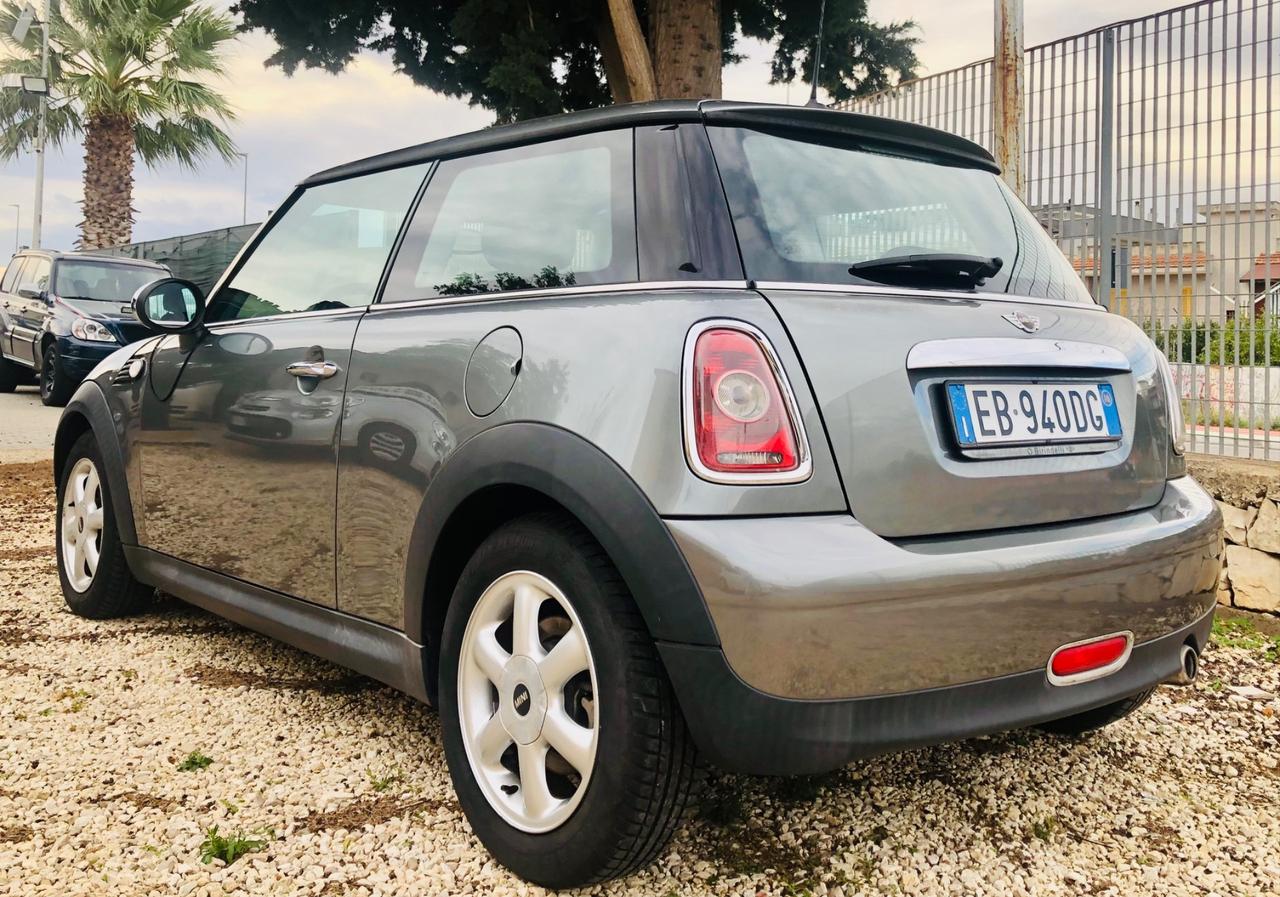Mini 1.6 16V One Abbey Road D