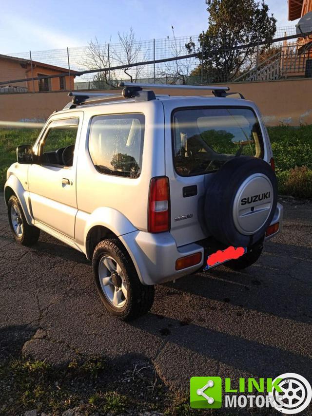 SUZUKI Jimny 1.3i 16V cat 4WD JLX