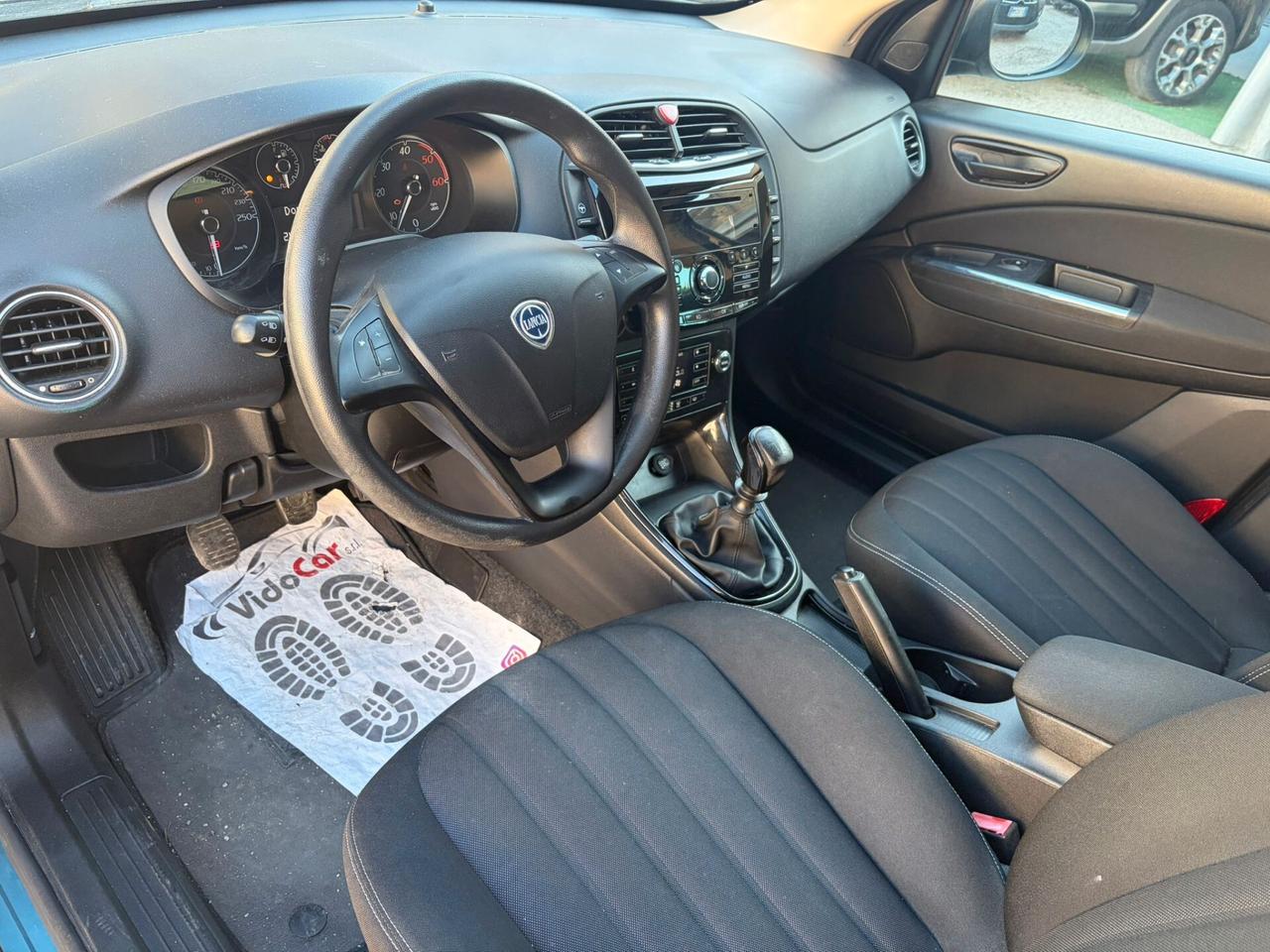 Lancia Delta 1.6 mjt 105 CV Gold come nuova