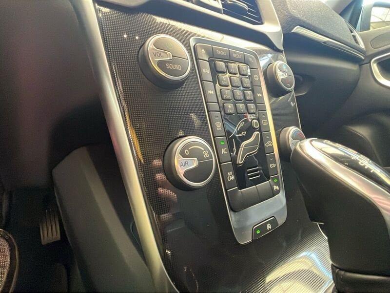 Volvo V40 D2 Geartronic Kinetic