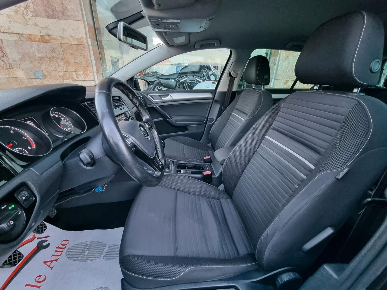 Volkswagen Golf 1.6 tdi Sport Edition 110cv 5p