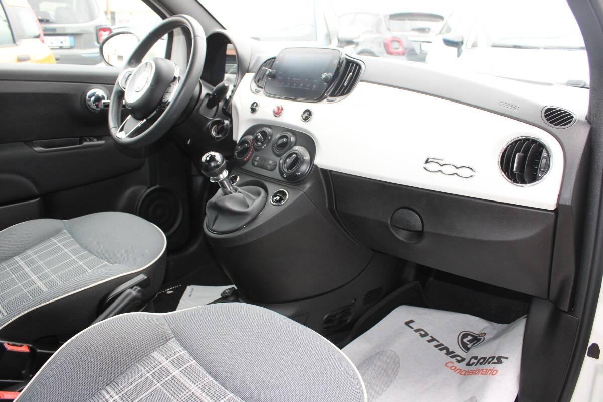 Fiat 500 1.0 hybrid Lounge 70cv Con CARPLAY