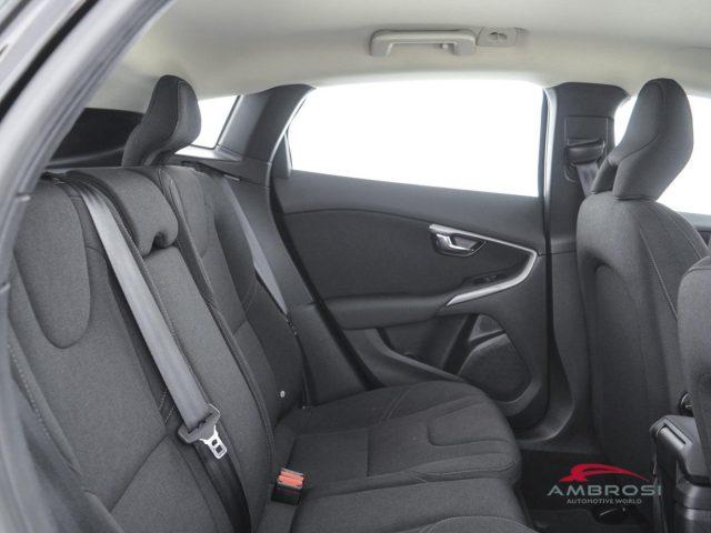 VOLVO V40 D2 Kinetic