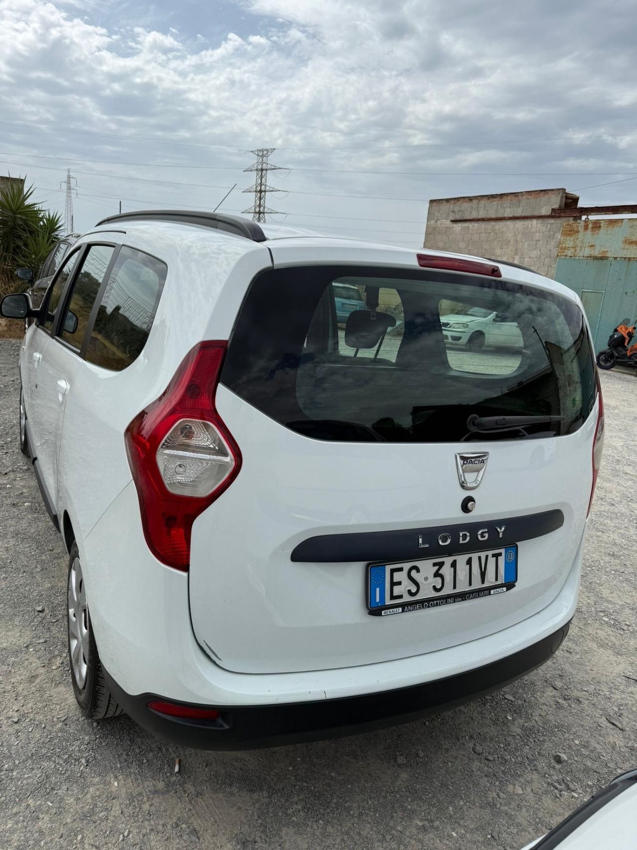 Dacia Lodgy 1.5 dCi Diesel- Molto Spaziosa