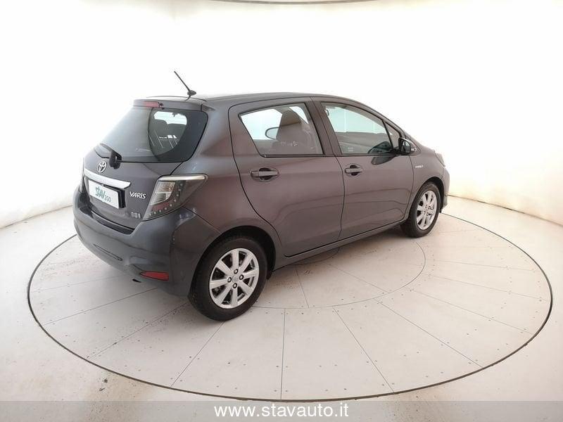 Toyota Yaris LOUNGE 1.5 HYBRID