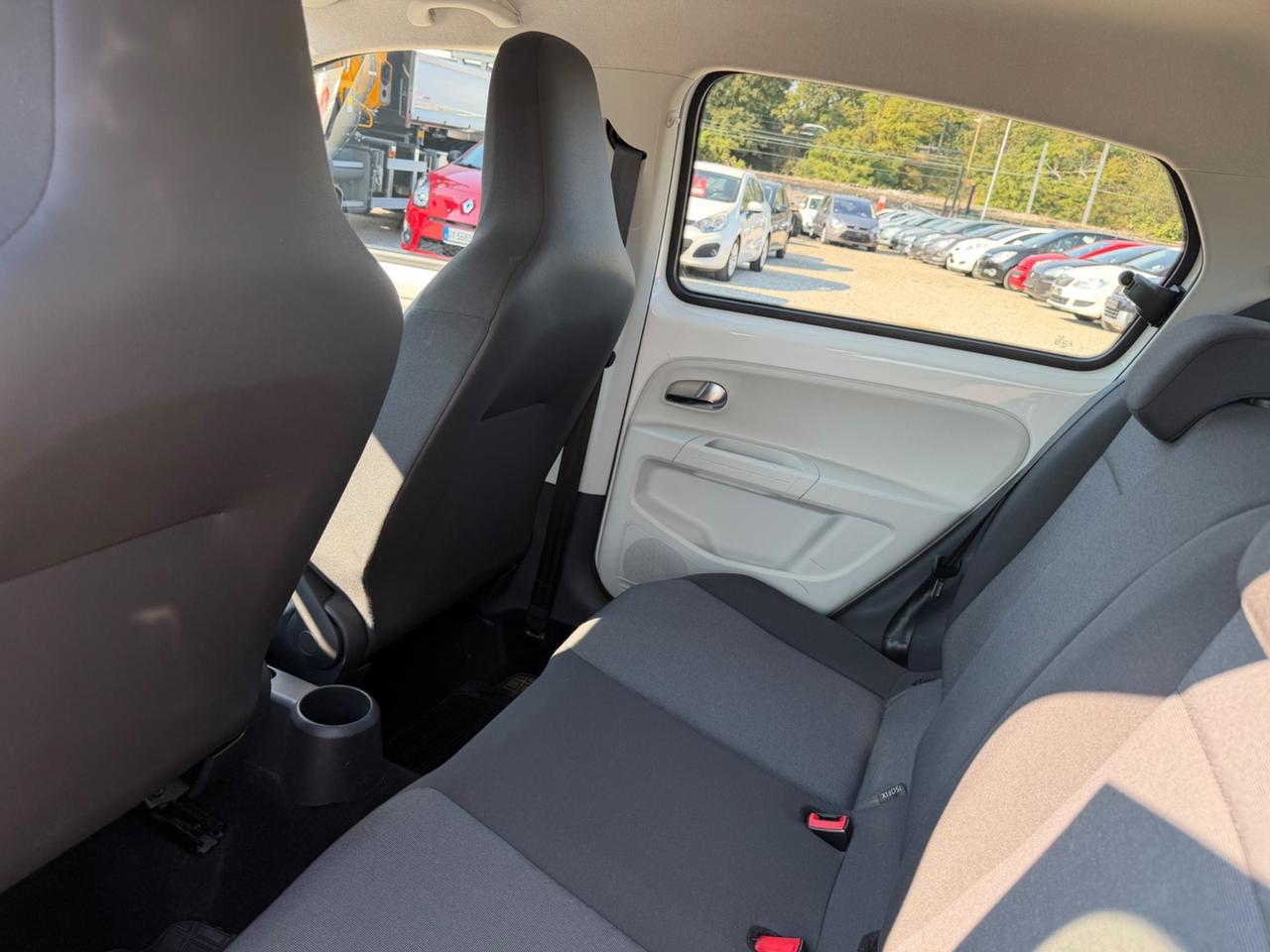 Volkswagen up! 1.0 3p. move