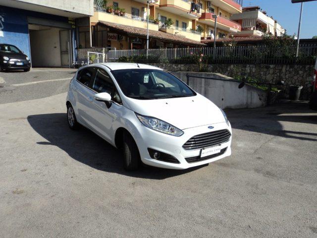 FORD Fiesta 1.5 TDCi 75CV 5 porte Titanium