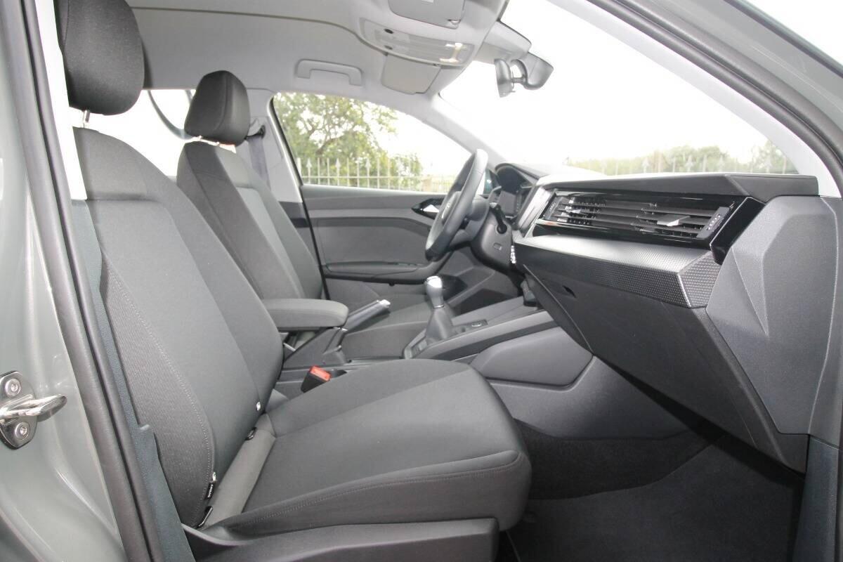 Audi A1 Allstreet 30 TFSI Identity Contrast 10.2024