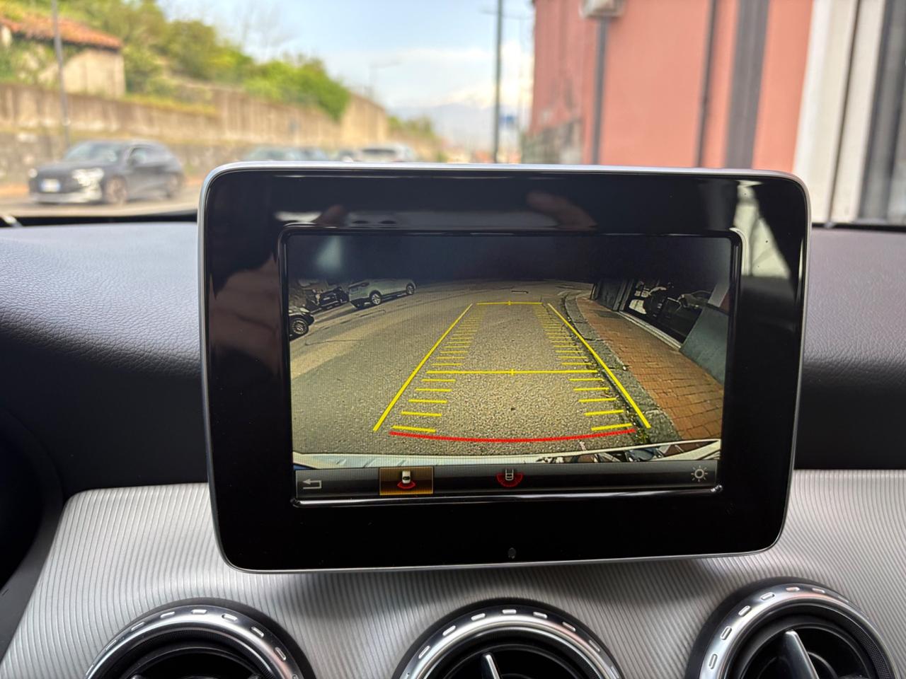 Mercedes-benz GLA 200 d Automatic Sport 2016