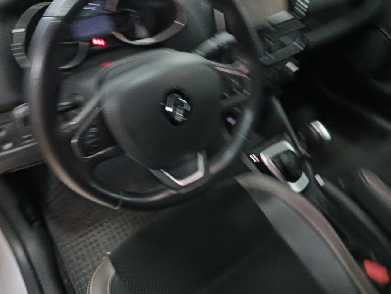 Renault Clio dCi 8V 90CV EDC Start&Stop 5 porte Energy Excite EURO 6B