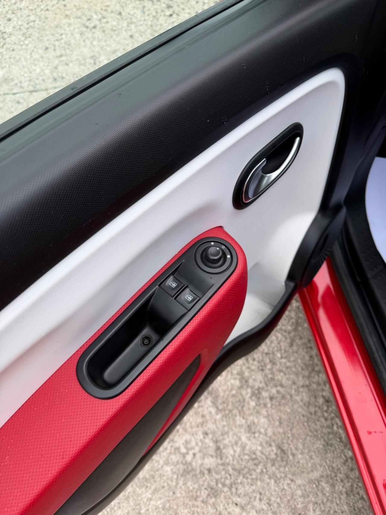 Renault Twingo SCe EDC Lovely