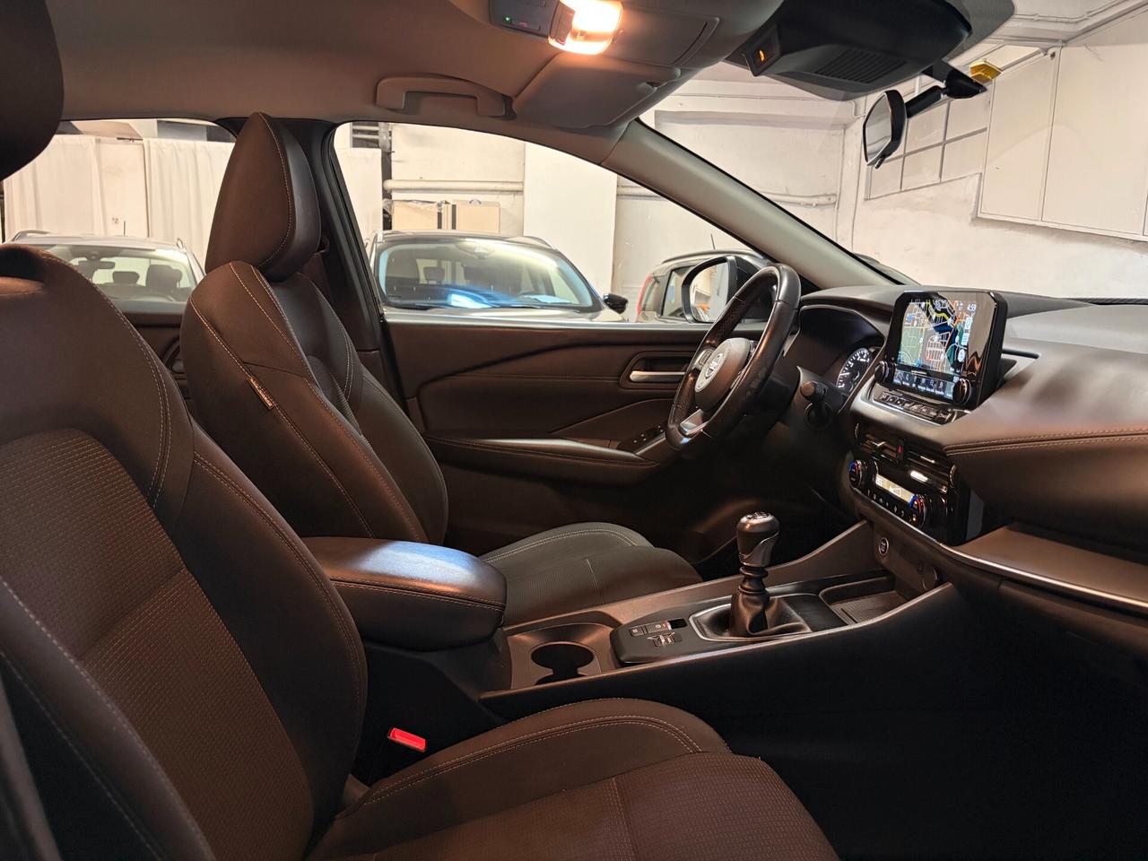 Nissan Qashqai MHEV 140 CV Business