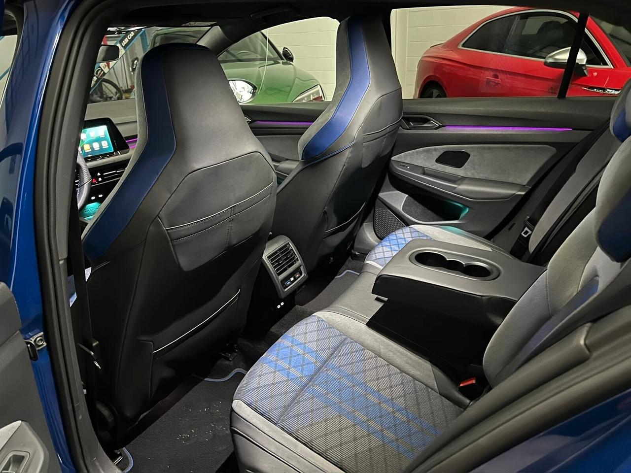 Volkswagen Golf 8R 320CV IVA ESPOSTA