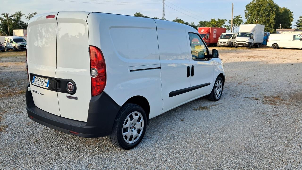 Fiat Doblo Doblò 1.6 MJT 105CV Cargo Maxi Lounge 3 Posti