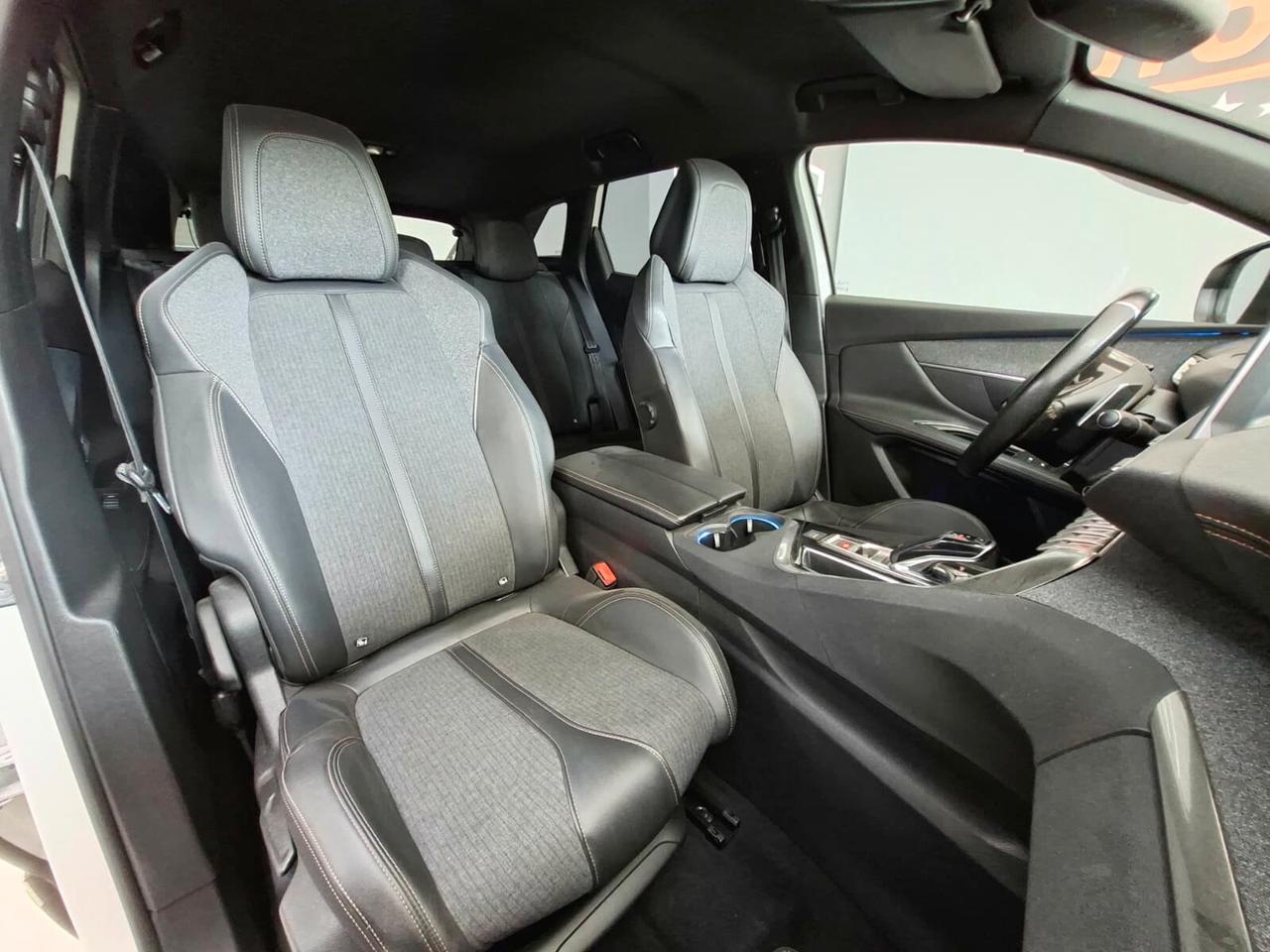 Peugeot 3008 1.5 BlueHDi 130cv EAT8 GT Line 2018
