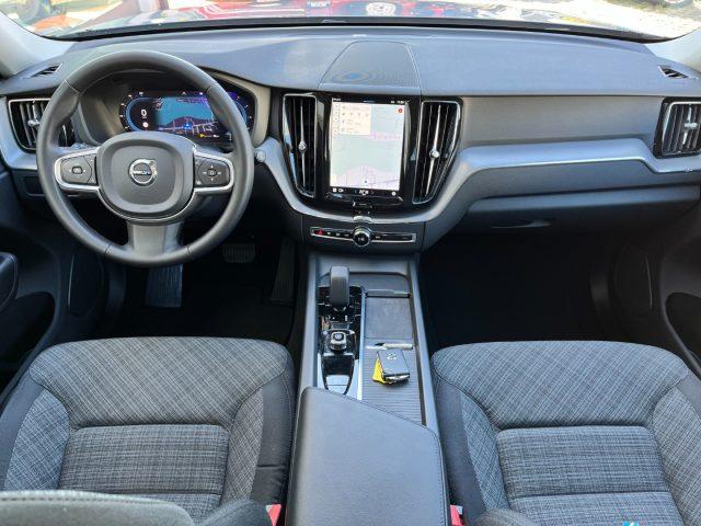 VOLVO XC60 B4 (d) automatico Core