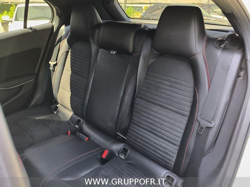 Mercedes-Benz GLA (X156) 200 CDI Automatic 4Matic Premium