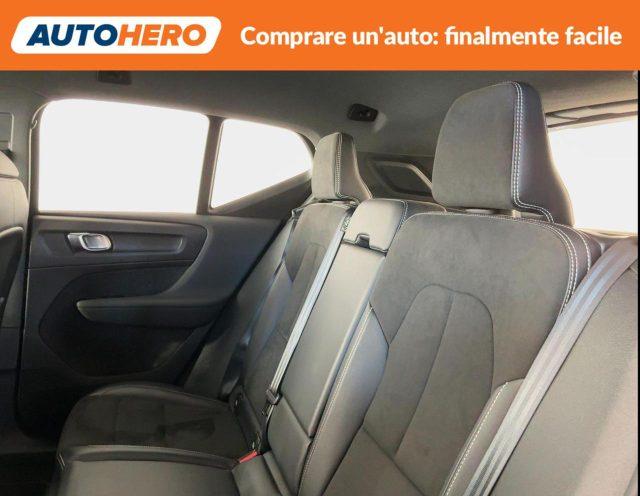 VOLVO XC40 T5 Recharge Plug-in Hybrid R-design