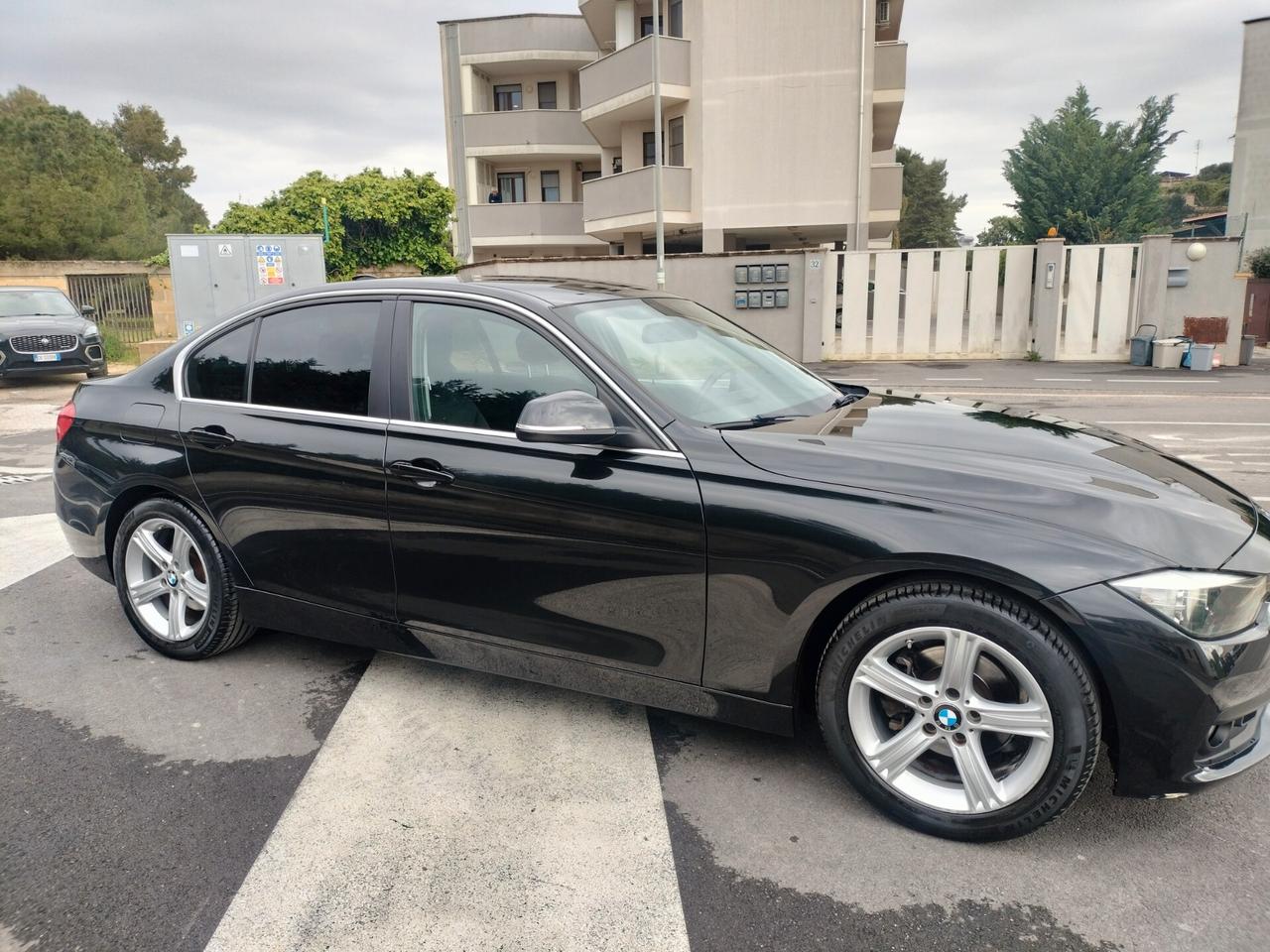 Bmw 318 318d Luxury