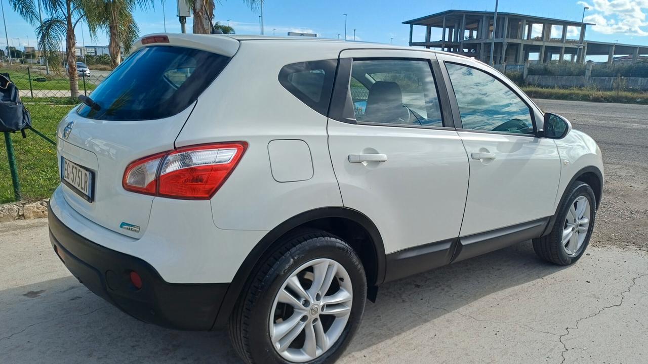 Nissan Qashqai 1.5 dCi DPF Tekna