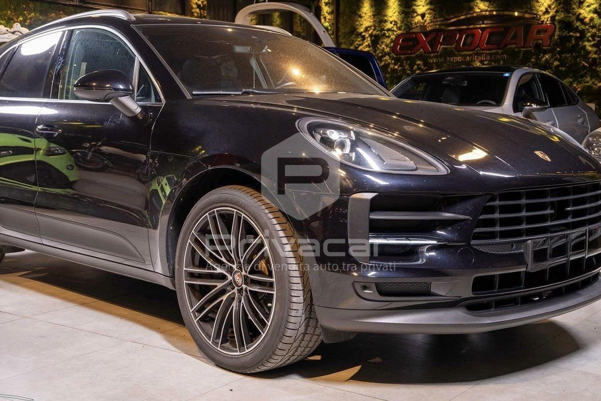 PORSCHE Macan 2.0