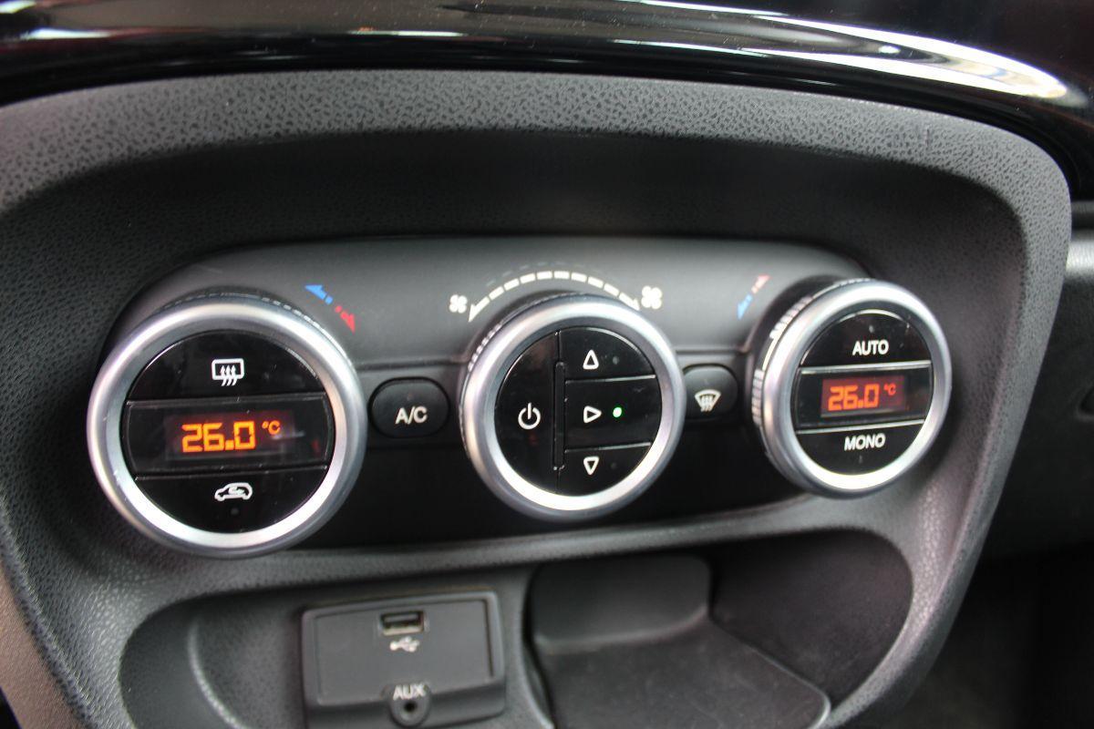 FIAT - 500 L - 1.6 Multijet 105 CV Trekking