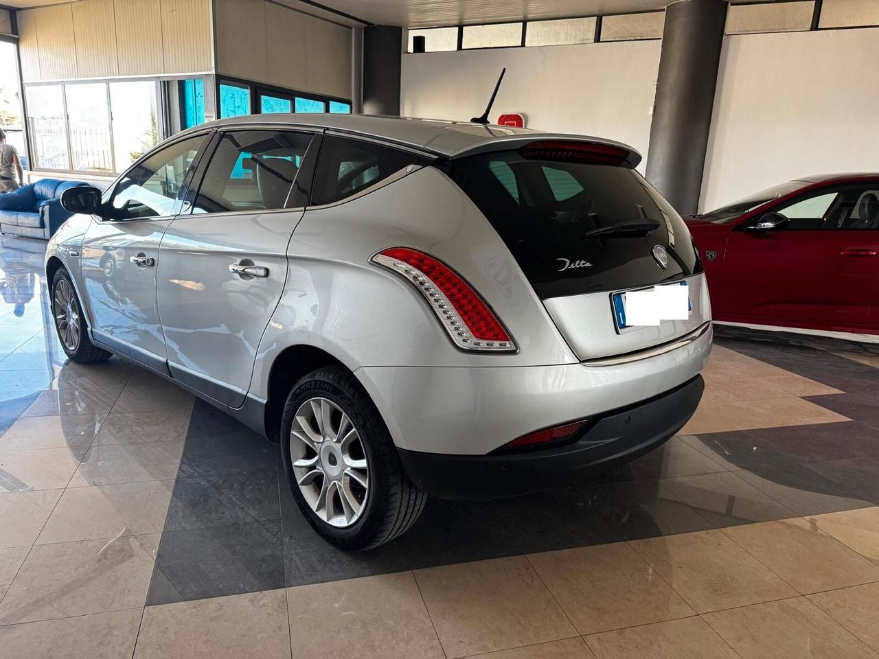 Lancia Delta 1.6 MJT DPF Platino